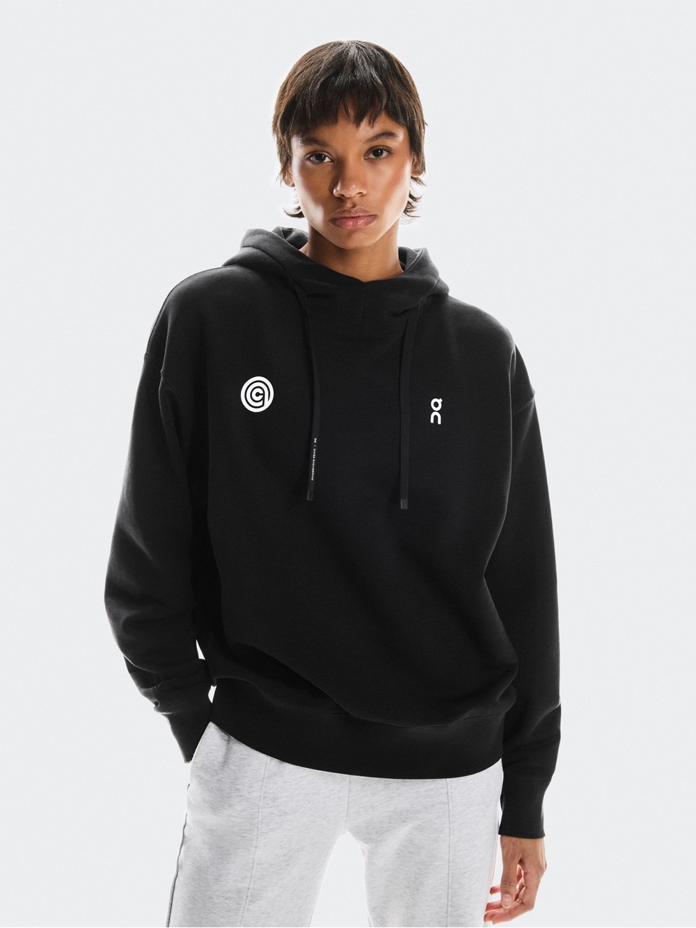 On Running On Cloud Club OAC Hoodie Size XL